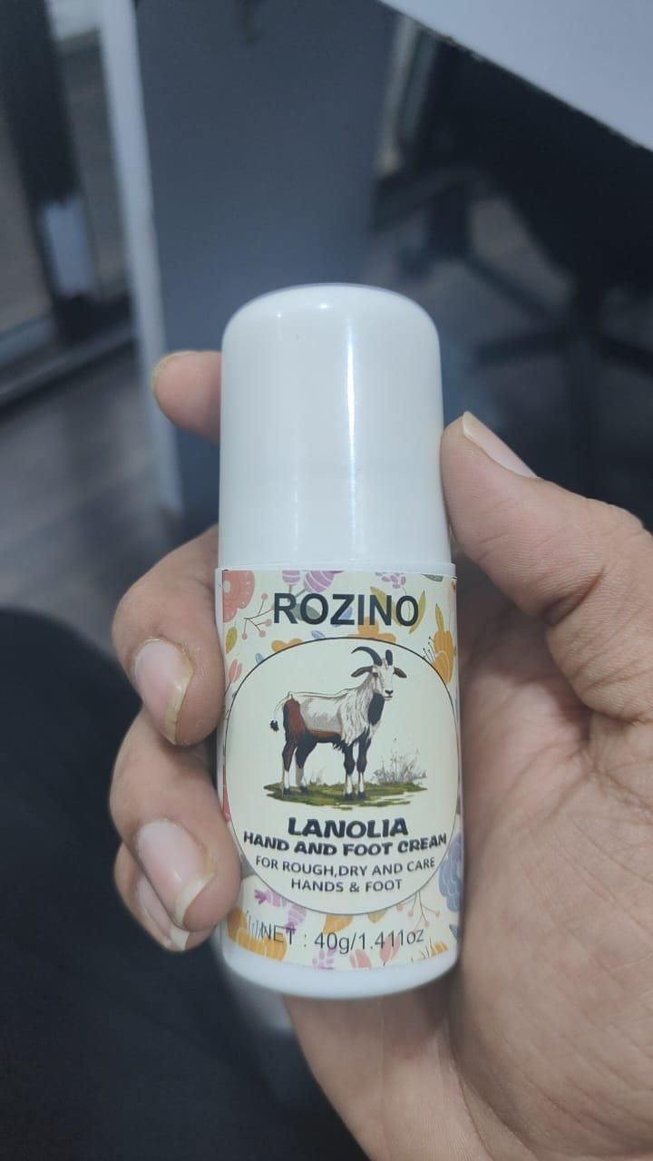 Hand & Foot Roll On for Roughness & Dryness 40gm - Shopsmart9