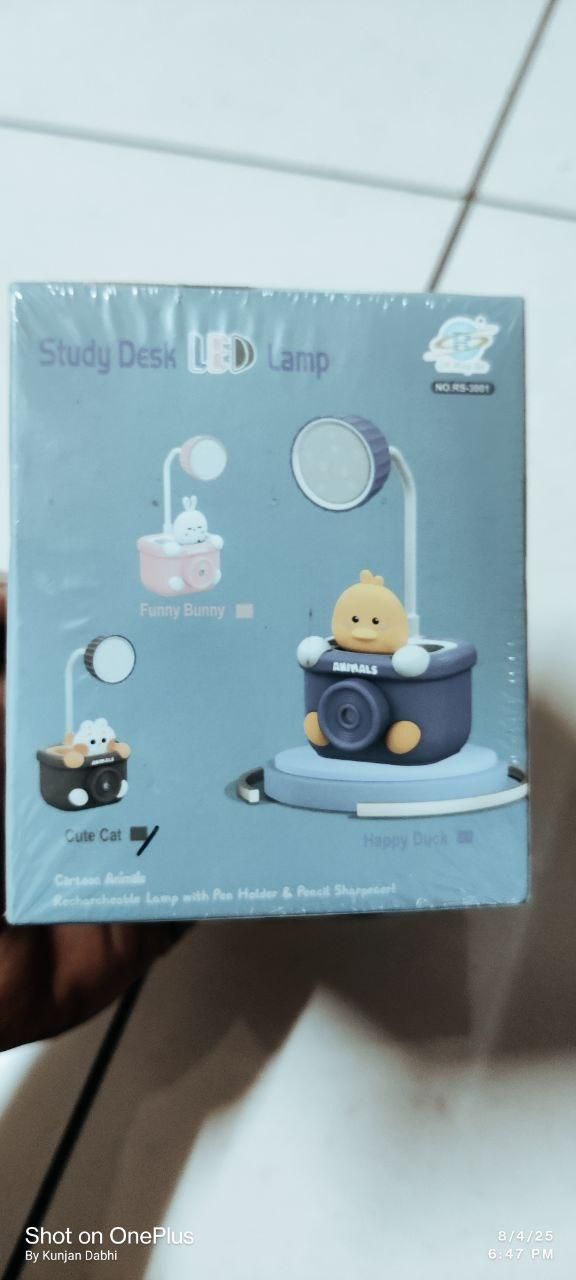 Table Lamp - Desk Lamp with Pen Holder & Sharpener - Shopsmart9